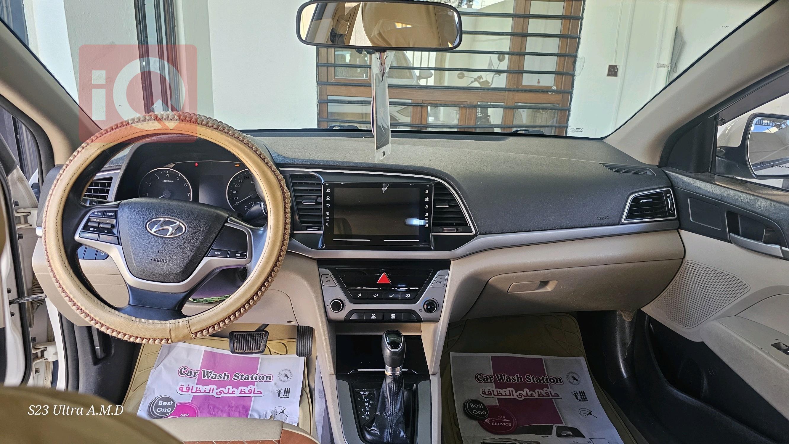 هيونداي النترا